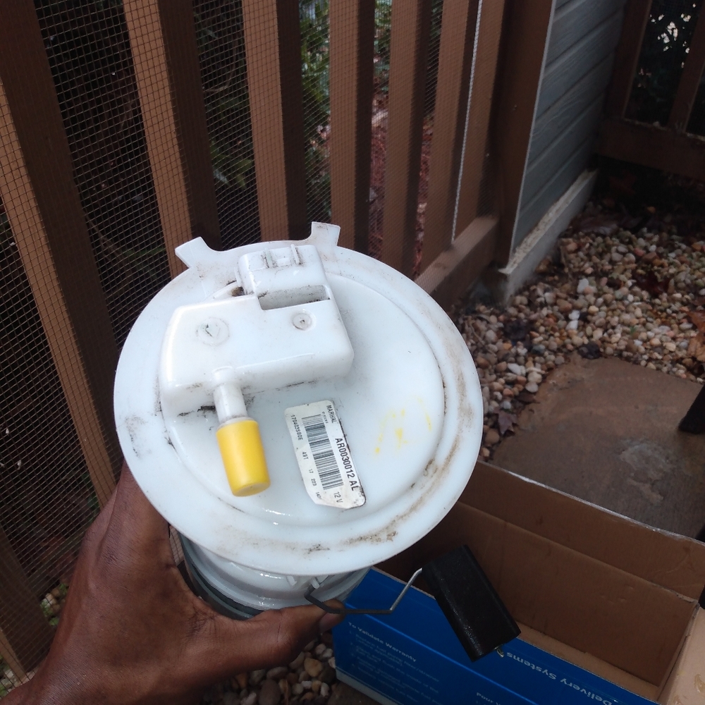 Fuel pump for a nissan